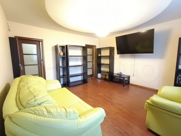 2-к. квартира, 65 м², 13/17 эт.