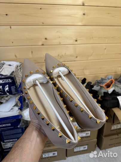 Балетки из лакерованной кожи