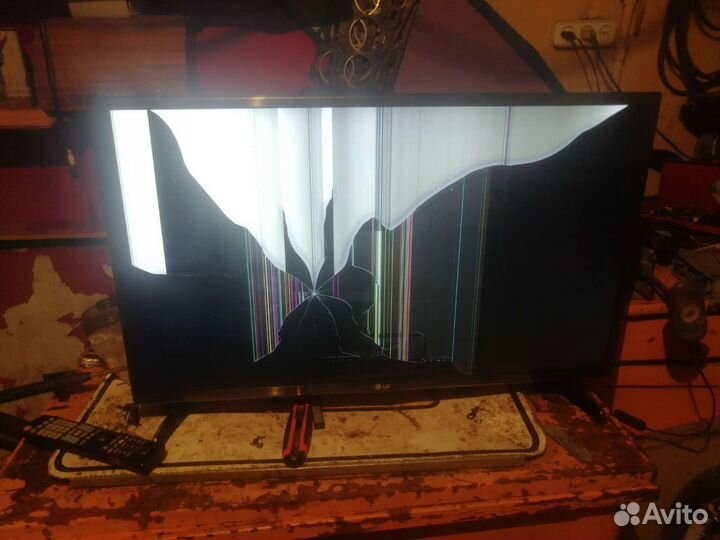 Телевизор lg на запчасти