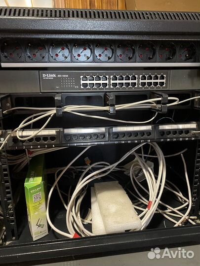 Телекоммуниционный настенный шкаф