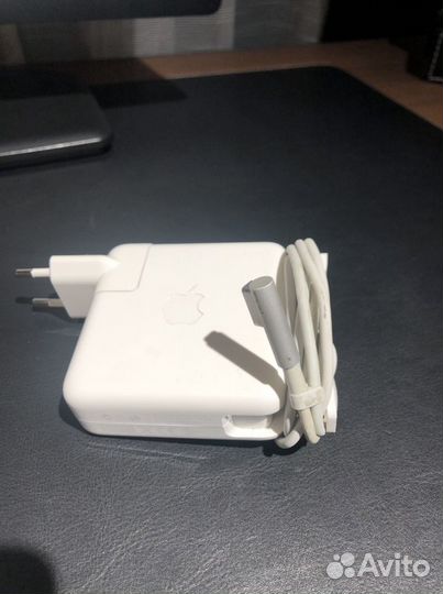 Apple macbook. Модель 1342