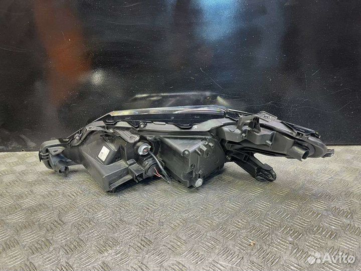 Фара правая Toyota camry xv70