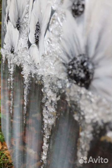 Картина biryukova Белые цветы в золоте с натур.кам