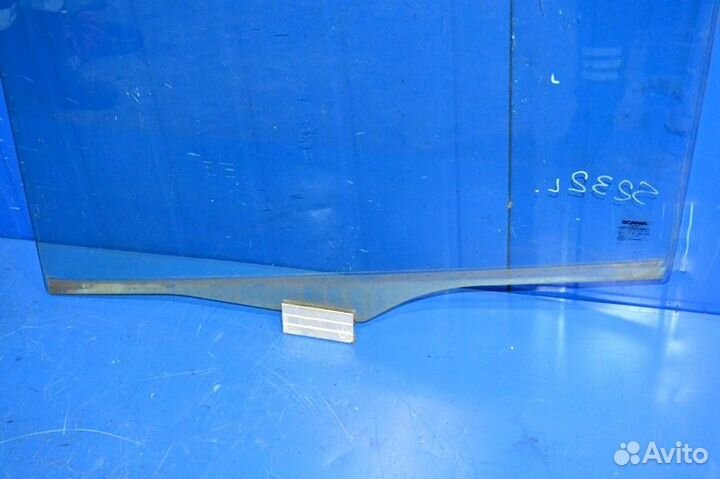 Стекло двери, левое scania R-series (01.04)