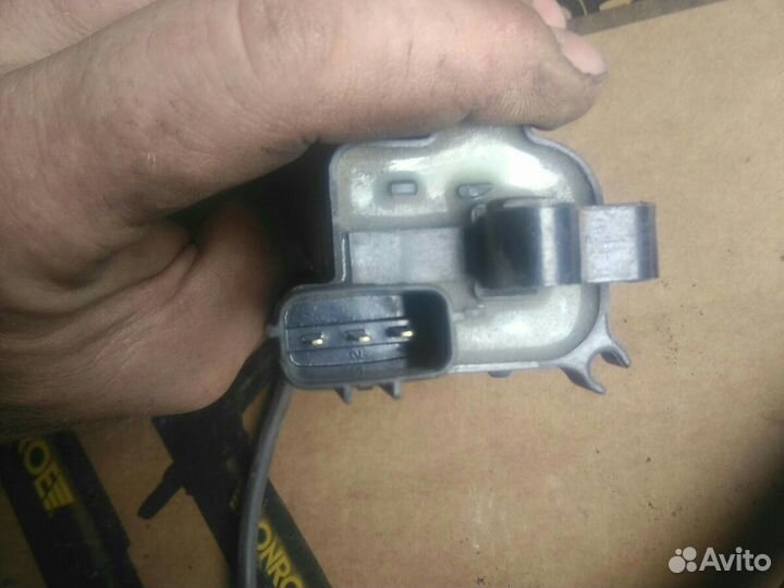 Катушка зажигания Mitsubishi