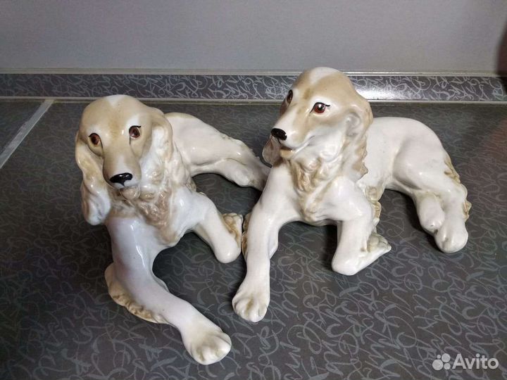 Фарфоровая статуэтка 