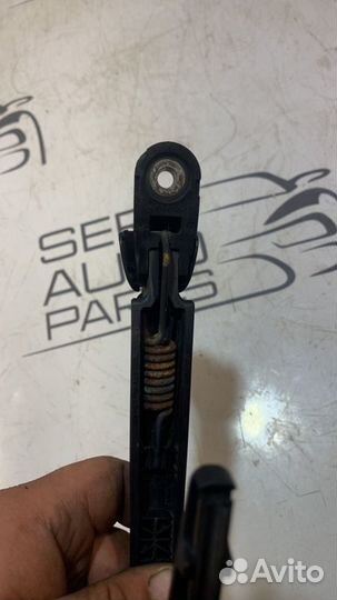 Поводок дворника задний Honda Cr-V 3 RE5 R20A2