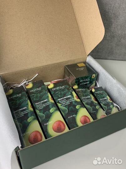 Подарочный набор косметики Bioaqua Avocado