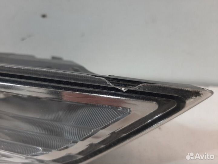 Повторитель поворота в бампер передний правый