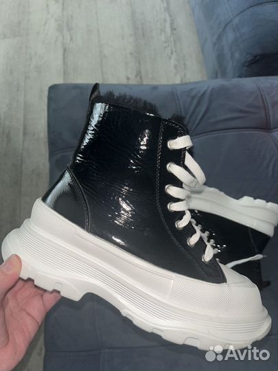 Новые Ботинки женские