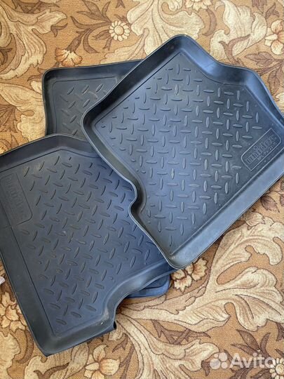 Автомобильные коврики резиновые ford focus 2