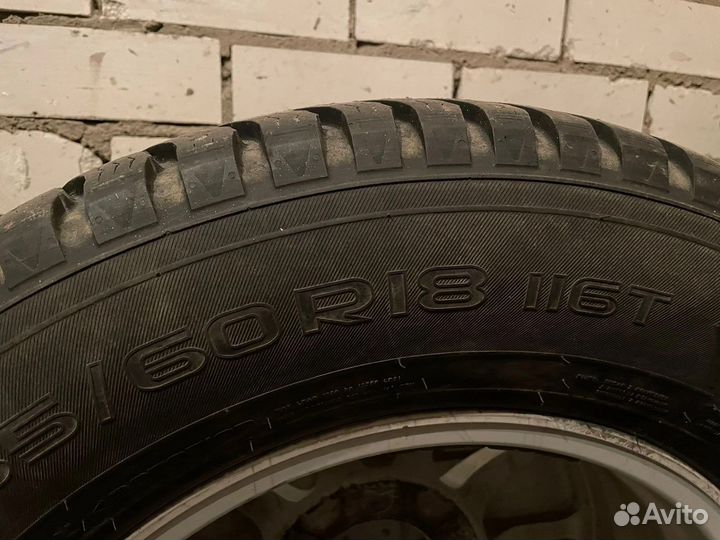 R18 Nokian Tyres Hakkapeliitta 1 285/60, PCD 5x150 DIA 106.2
