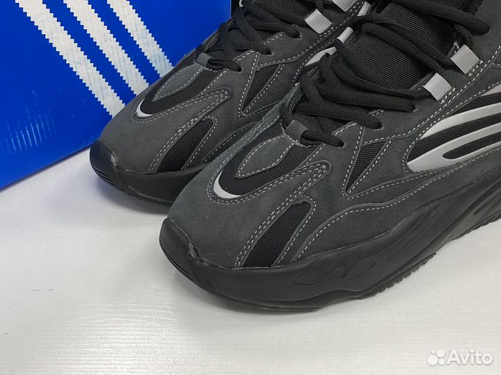 Кроссовки зимние мужские Adidas Yeezy 700