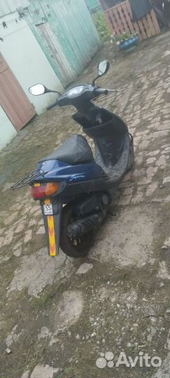 Скутер Сузуки сепия