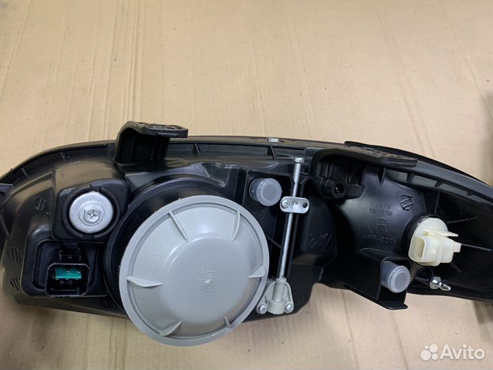 Фара Chevrolet Lacetti хэтчбек