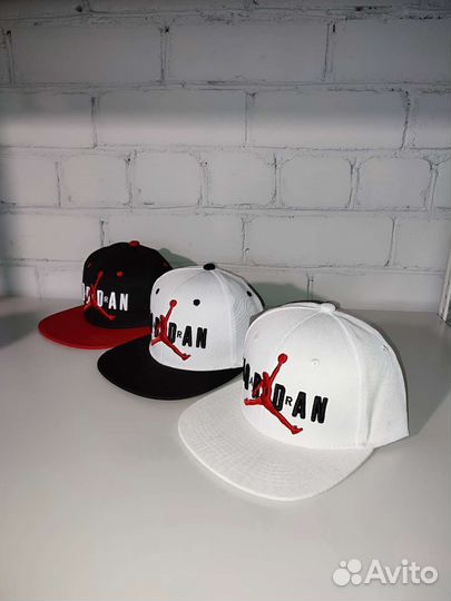 Бейсболки и кепки