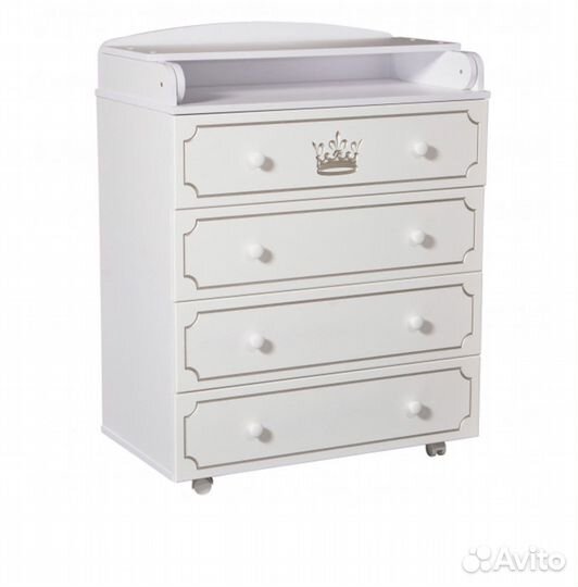 Комод педенальный с короной белый
