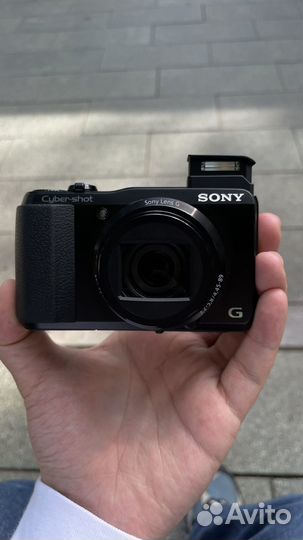 Компактный фотоаппарат Sony cyber shot