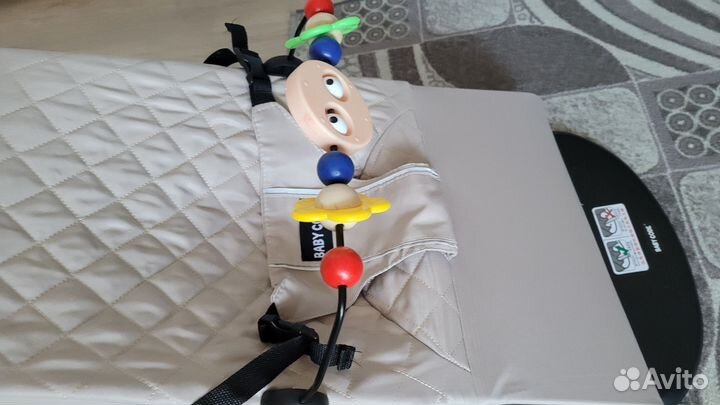 Шезлонг детский новый