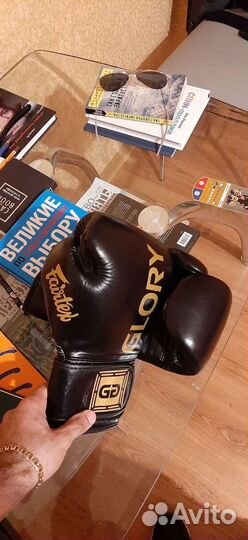 Боксерские перчатки 12 oz кожа