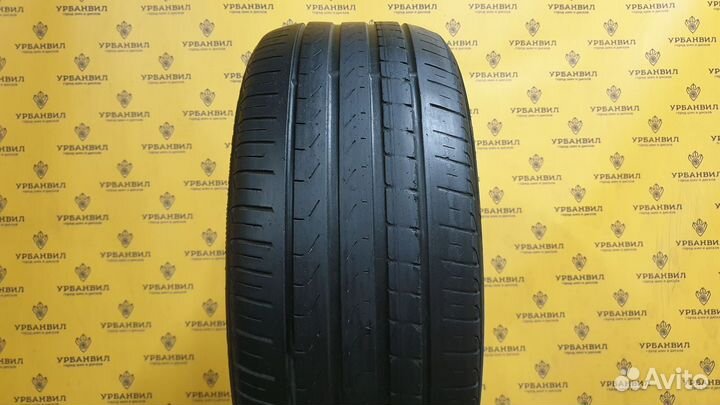 Pirelli Cinturato P7 235/45 R17 97