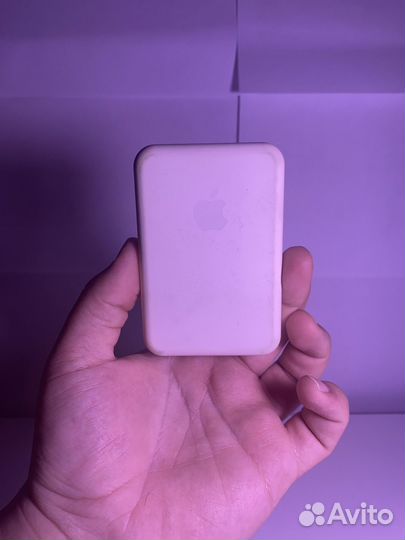 Чехол на iPhone 11