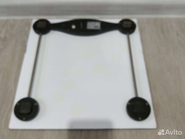 Весы напольные электронные