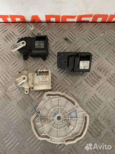 Сервопривод заслонки печки Шевроле Лачетти