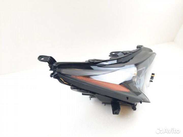 Фара правая Lexus Nx 1 2017-2021