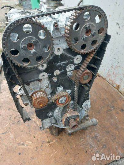 Двигатель Volvo V40 1 (1995 - 2004) 2.0