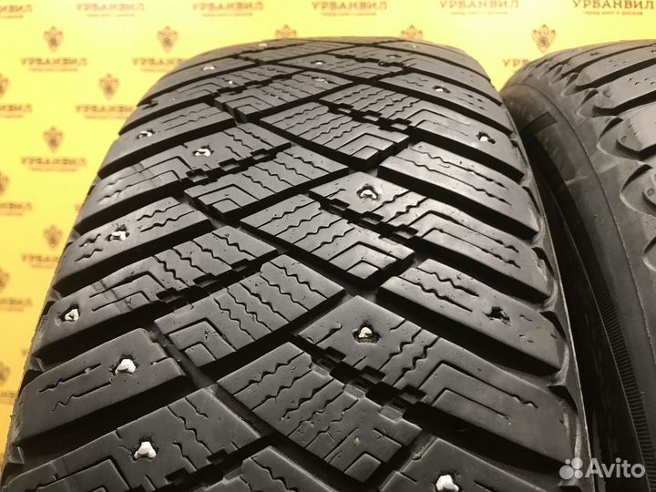 Goodyear Ultragrip Ice Arctic 205/60 R16 92T