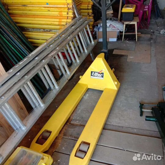 Аренда, прокат рохли, гидравлическая тележка