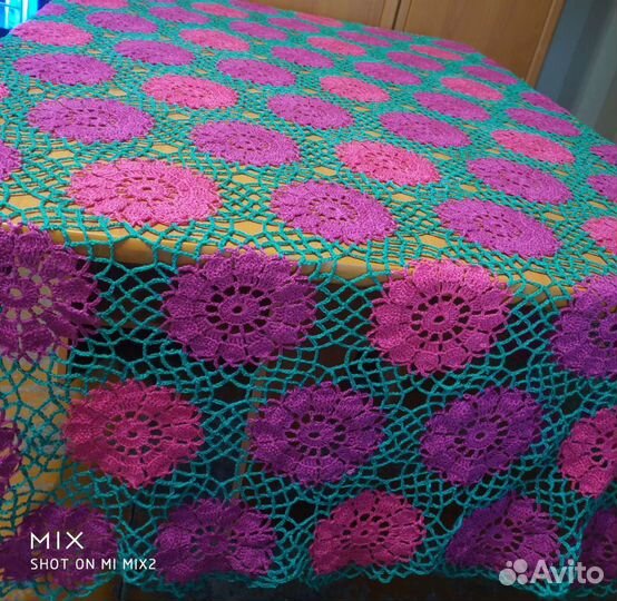 Вязаная скатерть крючком