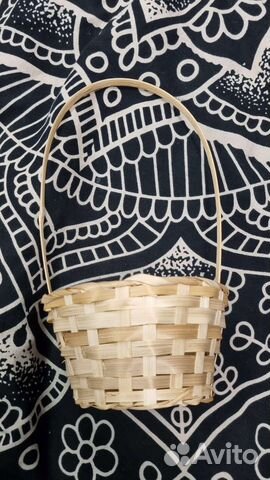 Корзина плетеная для подарков