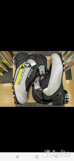 Лыжные ботинки tisa