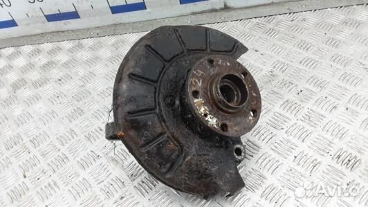 Ступица передняя правая volkswagen passat B6 (8DN2