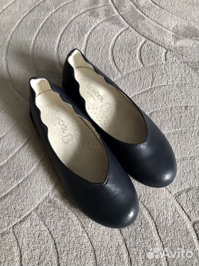 Школьные туфли 30