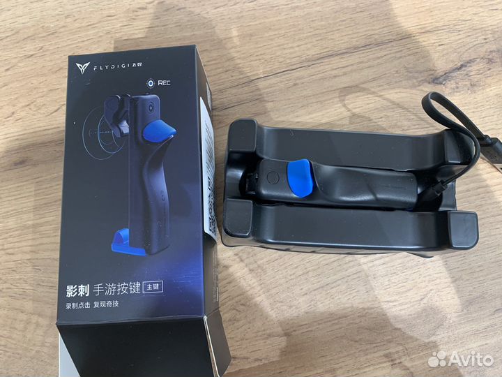 Джойстик игровой для телефона с вентилятором