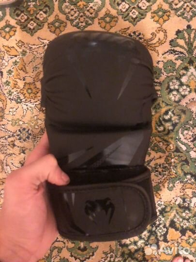 Защита голени venum перчатки карбы venom