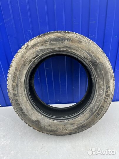 Tigar SUV Ice 215/65 R16 102T