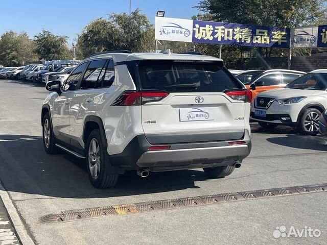 Toyota RAV4 2.0 CVT, 2021, 41 900 км