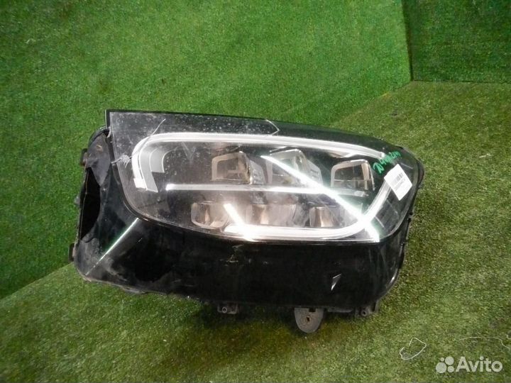 Фара левая Mercedes-Benz GLC