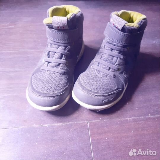 Демисезонные ботинки viking 30