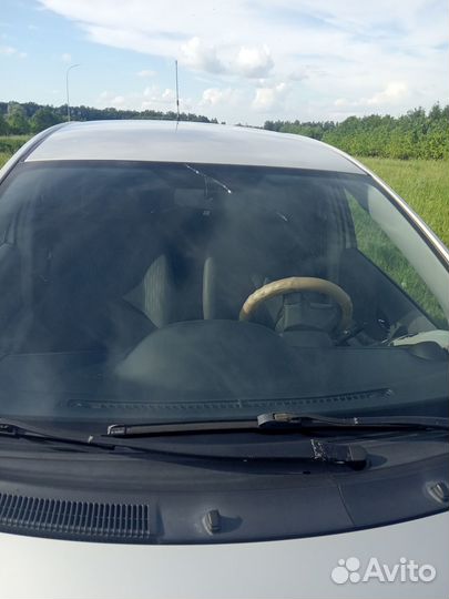 Toyota Yaris 1.3 МТ, 2009, 260 000 км