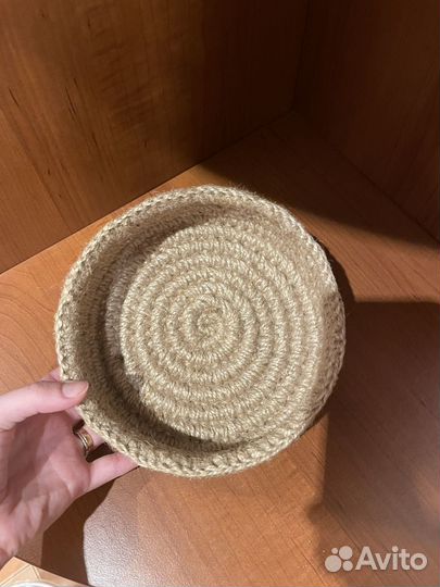 Кашпо из джута ручной работы