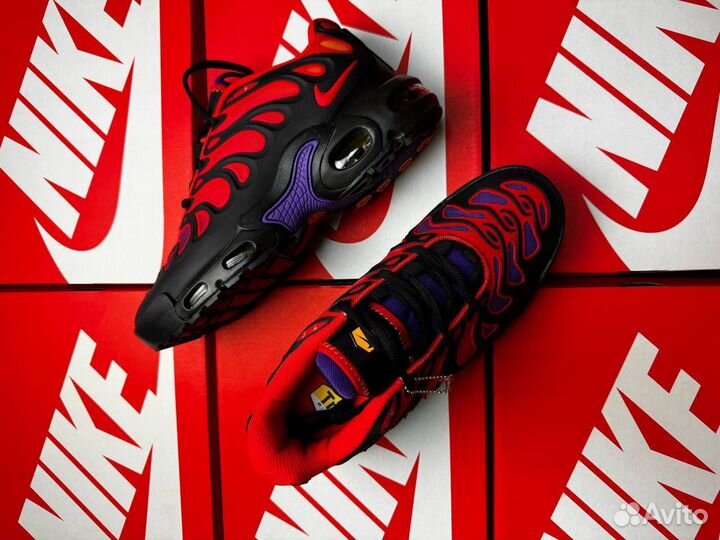 Nike Air Max TN Plus drift red