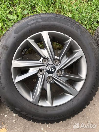 R16 Bfgoodrich Activan Winter 215/60, PCD 5x114.3 DIA 38