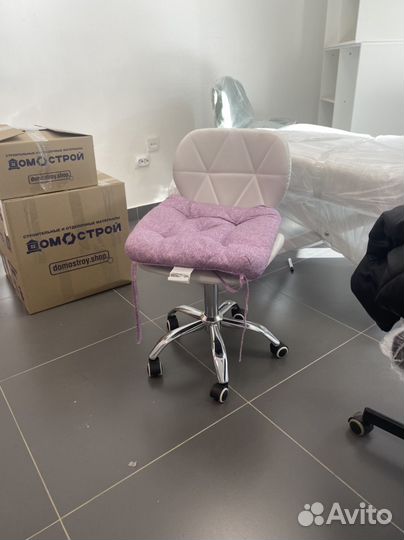 Стул для мастера ракушка