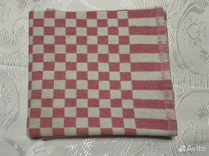 Одеяло покрывало 142х132 детское ватное