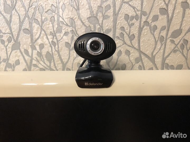 Web-камера Defender G-lens 323